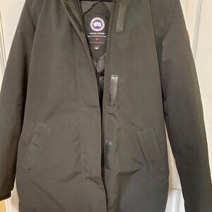 Like new Canada Goose Down Jacket